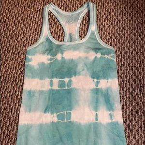 lululemon size 4 tank